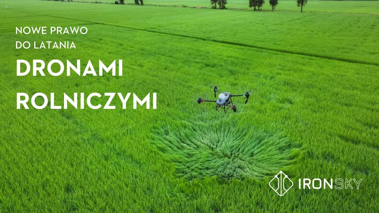 Nowe prawo do latania dronami rolniczymi. Dron DJI w locie nad zielonym polem. Fly safe!